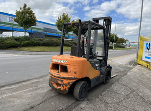 prodaja DOOSAN D30S-5 dizel viljuškari slika 5 DOOSAN D30S-5 dizel viljuškar slika 5