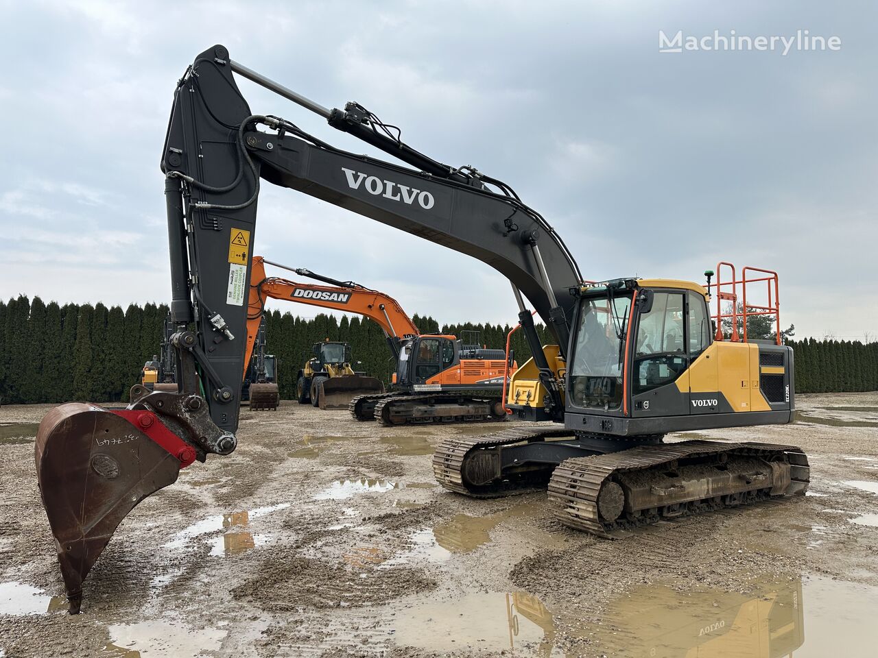 Volvo EC 220 EL bager guseničar