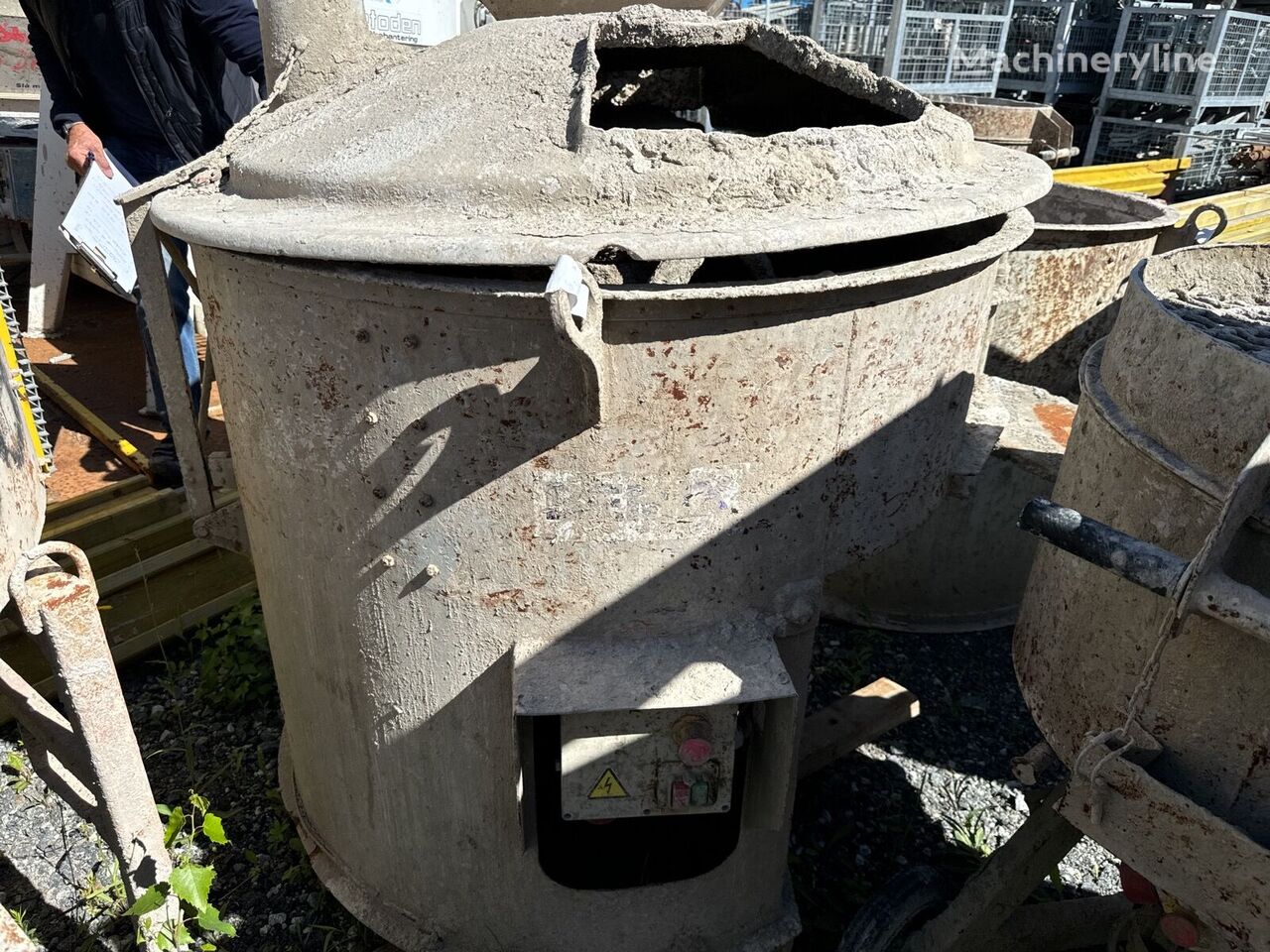 Bruksblandare säljes via auktion betonska mešalica