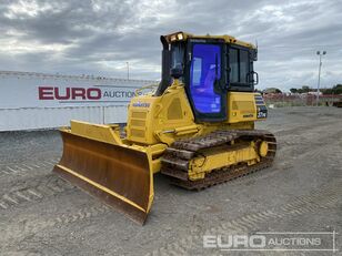 Komatsu D37PX-23 buldožer