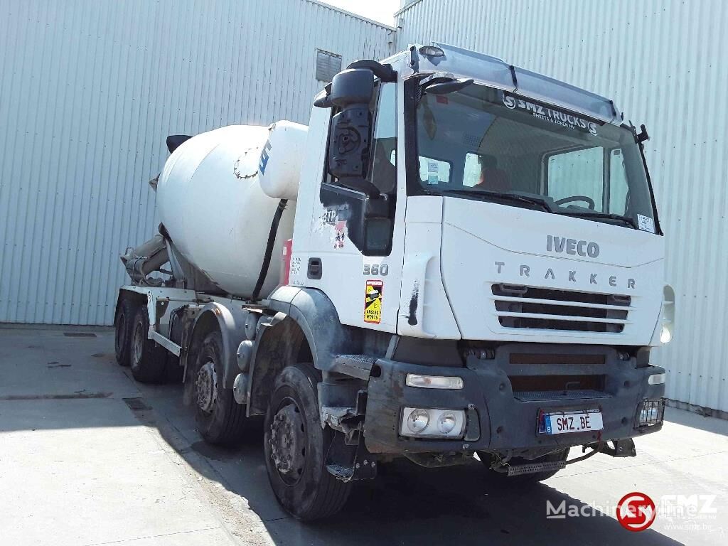 IVECO Trakker 360 10m2 kamion s mešalicom za beton