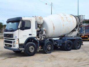 Volvo FM 12 340 kamion s mešalicom za beton