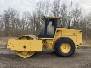 CATERPILLAR CS583C kompaktor s jednim valjkom
