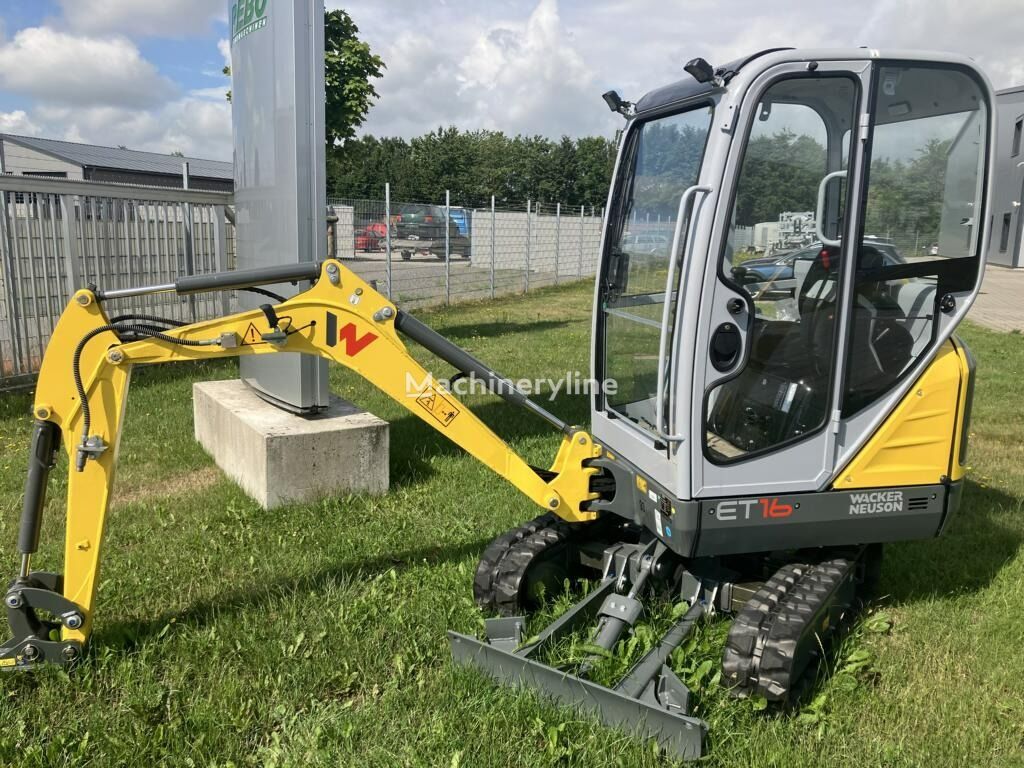 novi Wacker ET 16 mini bager