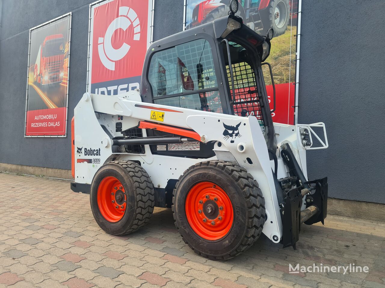 Bobcat S550 mini utovarivač