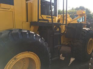 prodaja KOMATSU WA380-3 prednjeg utovarivača slika 4 KOMATSU WA380-3 prednji utovarivač slika 4