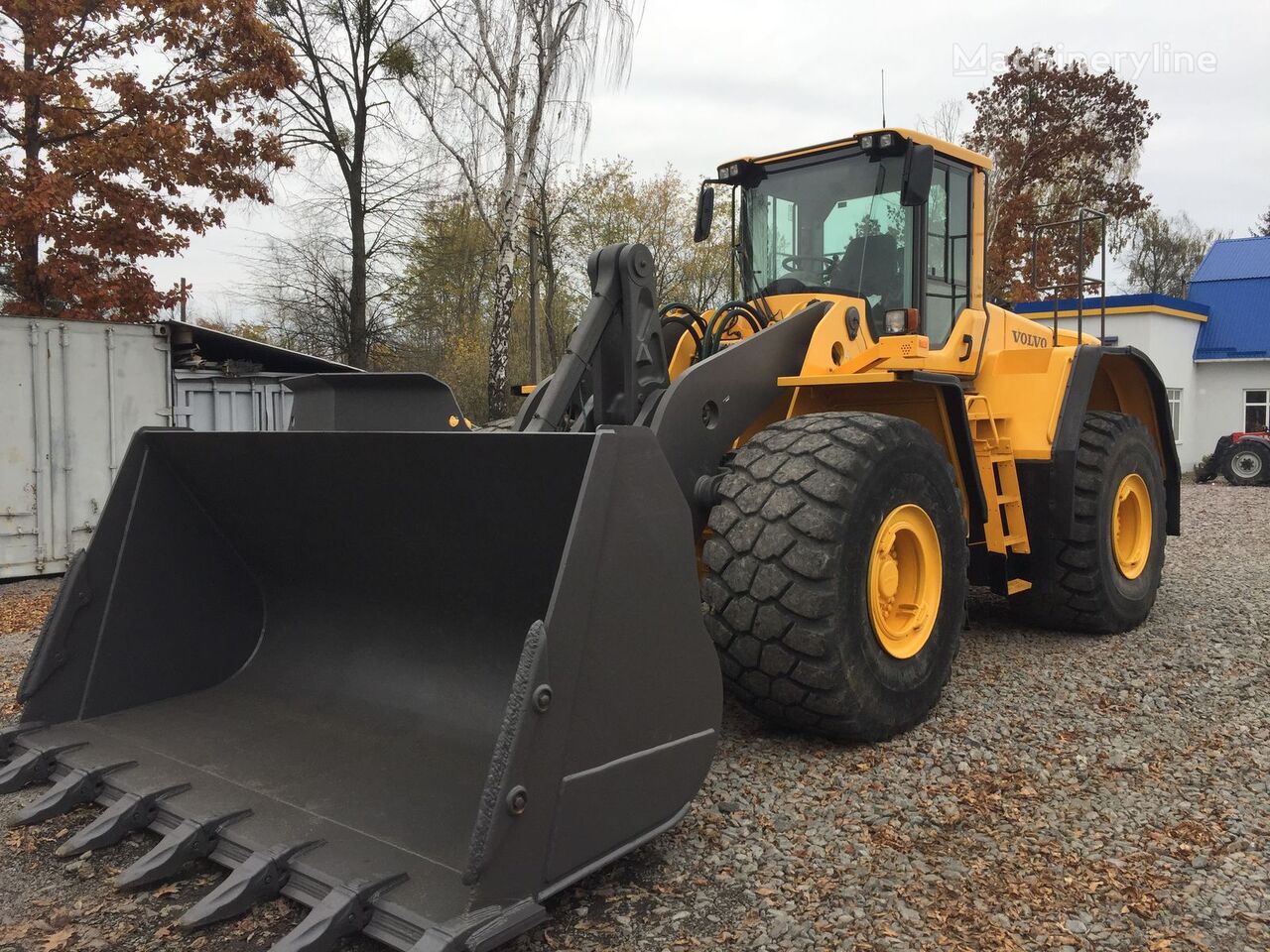 Volvo L220F prednji utovarivač