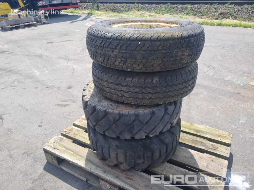 Varius Tyres with Rims guma za prednje utovarivače