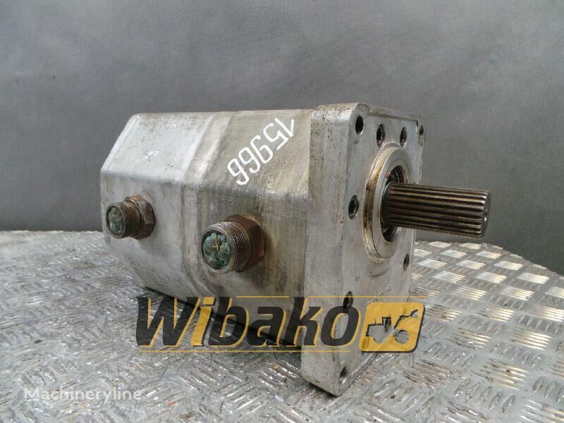 Jihostroj UR100/100L 9607006 hidraulična pumpa za ZTS KNB250