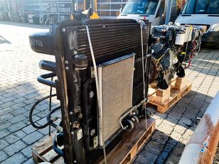 prodaja LIEBHERR R 926 C hladnjaka ulja motora za LIEBHERR R 926 C bagera slika 6 LIEBHERR R 926 C hladnjak ulja motora za LIEBHERR R 926 C bagera slika 6
